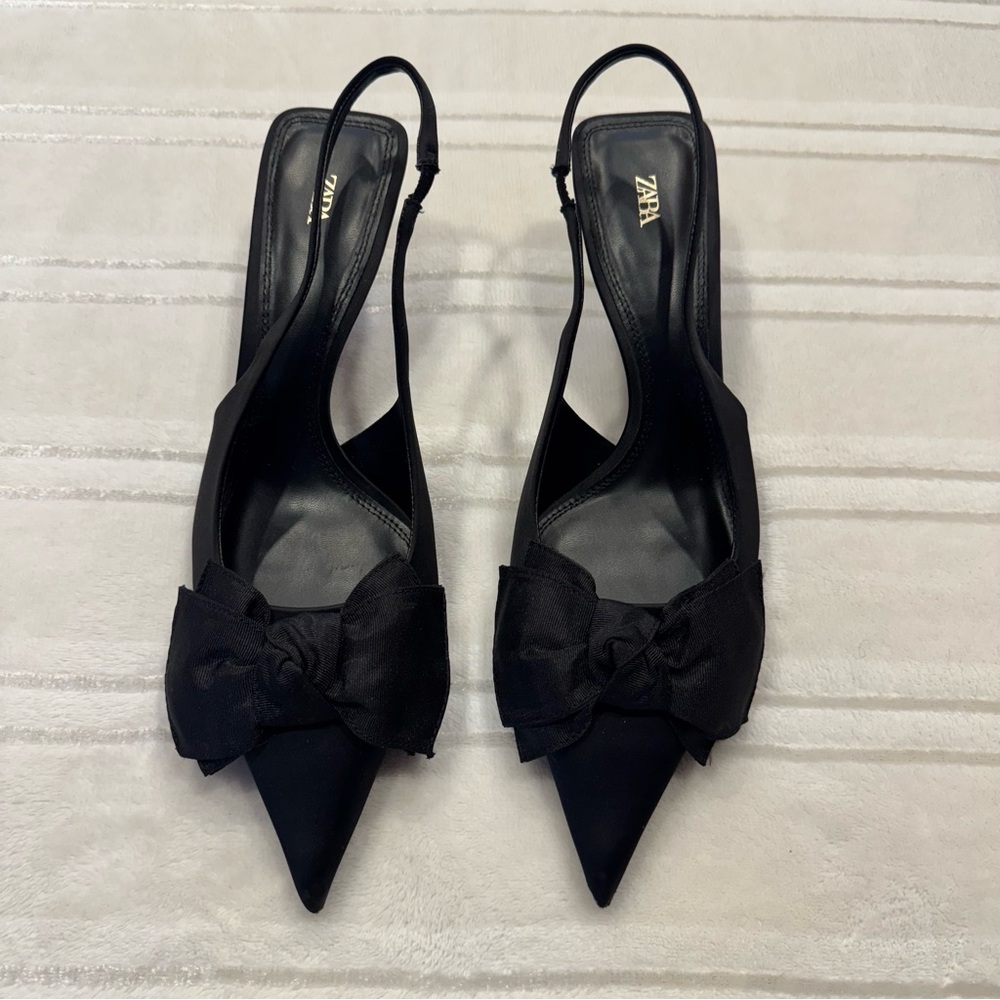 Zara Elegant Black Pointed Heels with Bow